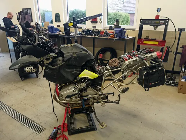 Detailní oprava motocyklu v profesionálním motoservisu